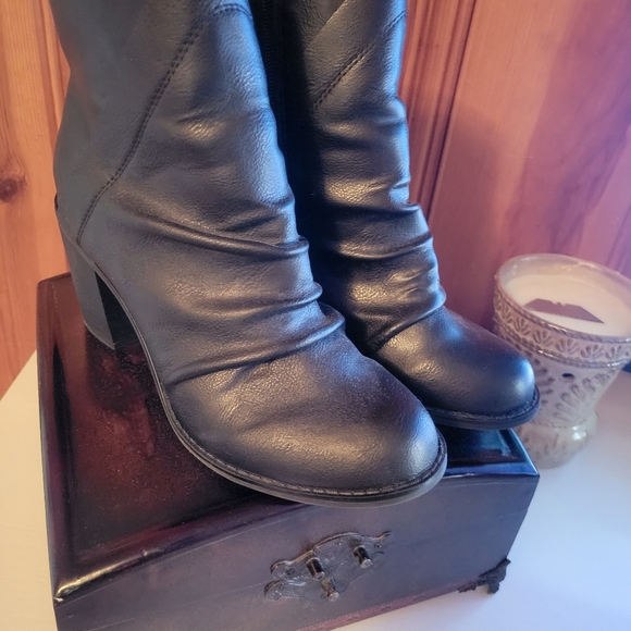 Mossimo Supply Co. Shoes - Boots